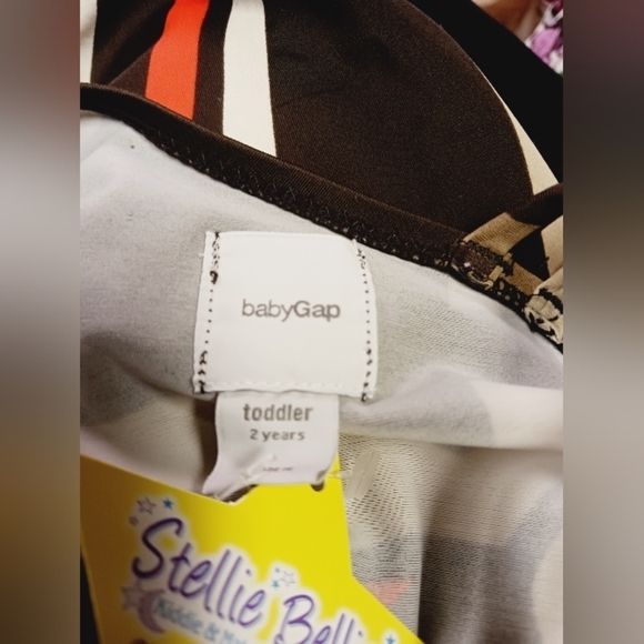 BabyGap Asymmetric neckline one shoulder tank strap One-Piece Swimsuit Size 2 - Picture 3 of 4